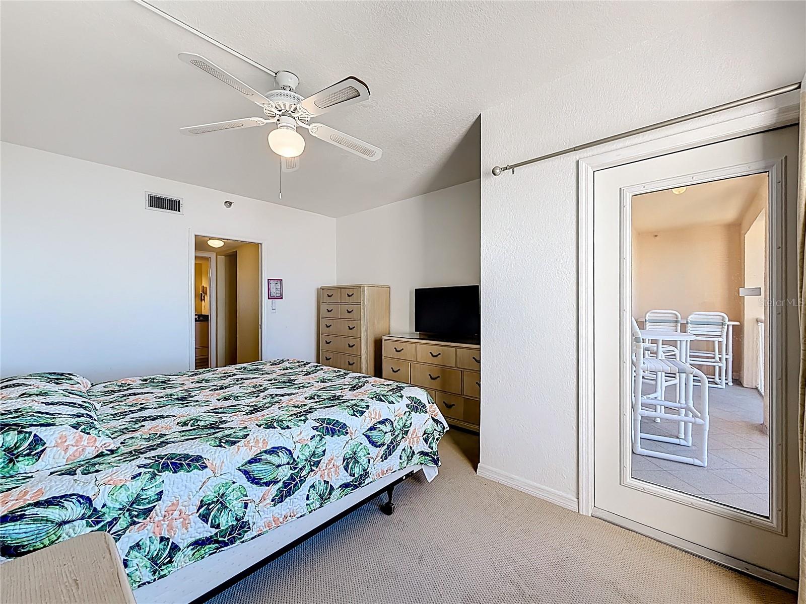 Image 23 of 35 For 78 Gulf Boulevard 5