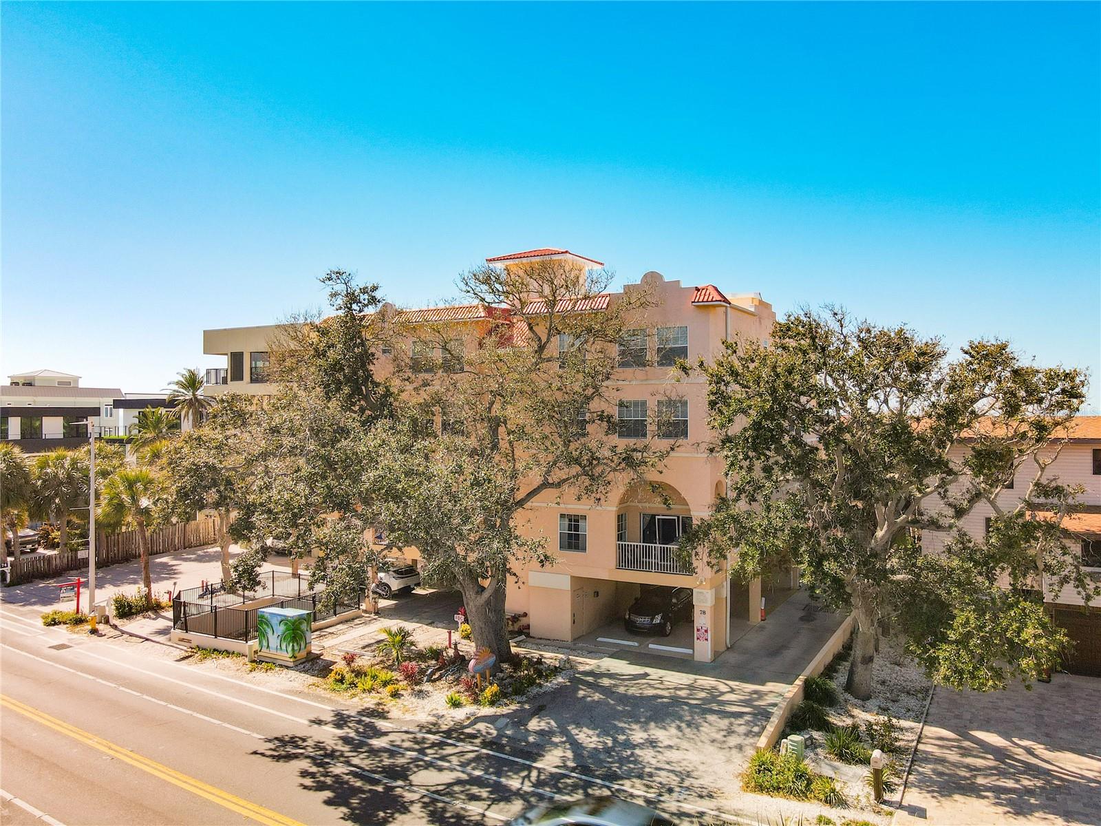 Image 9 of 35 For 78 Gulf Boulevard 5