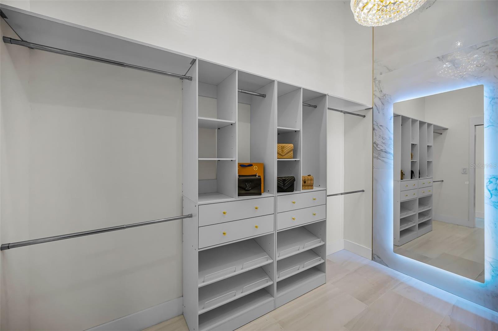 Image 24 of 52 For 755 116th Avenue