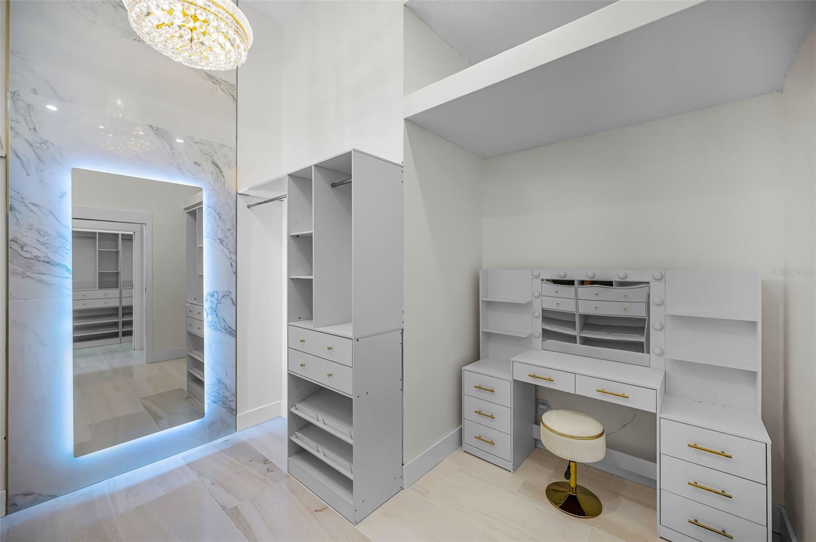 Image 25 of 52 For 755 116th Avenue