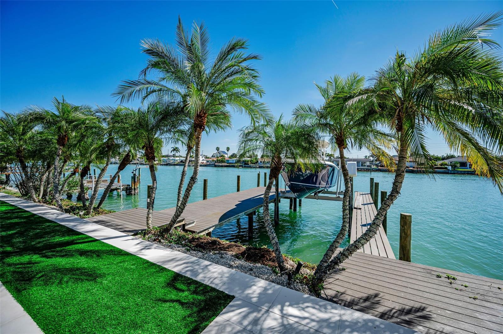 Image 44 of 52 For 755 116th Avenue