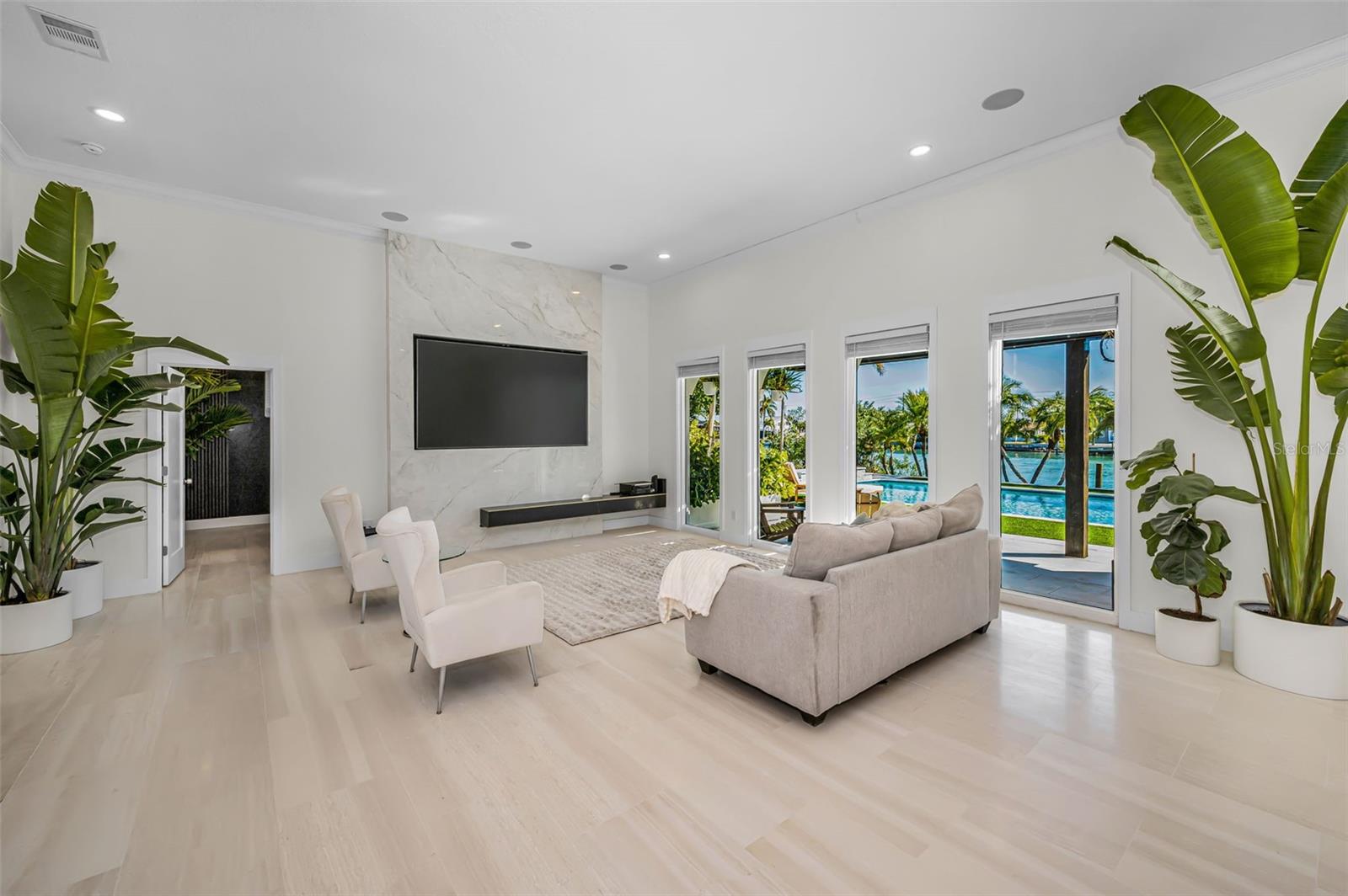 Image 9 of 52 For 755 116th Avenue