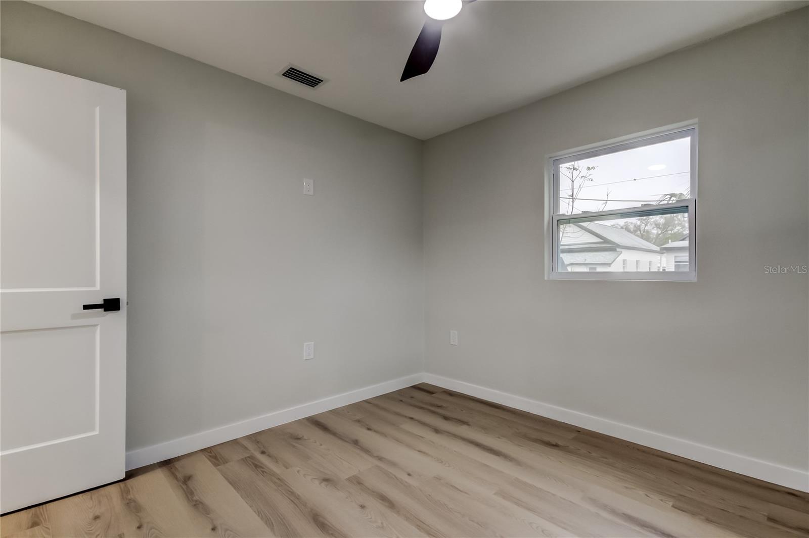 Image 35 of 42 For 2109 Grace Street