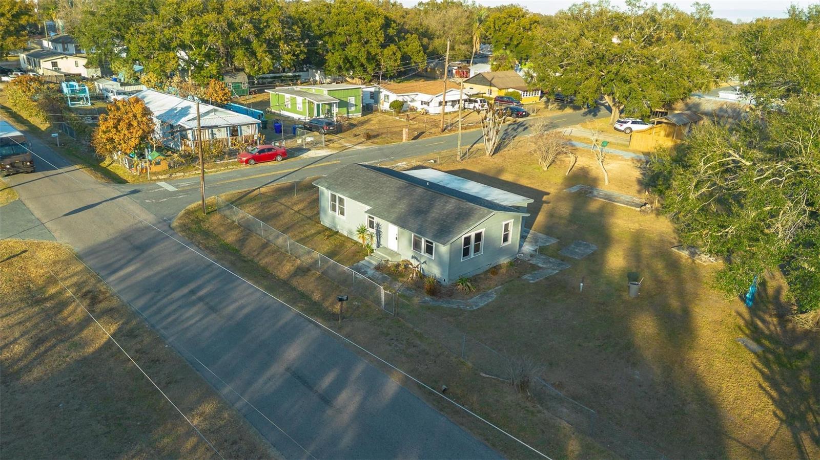 Image 8 of 39 For 3329 Lynn Drive