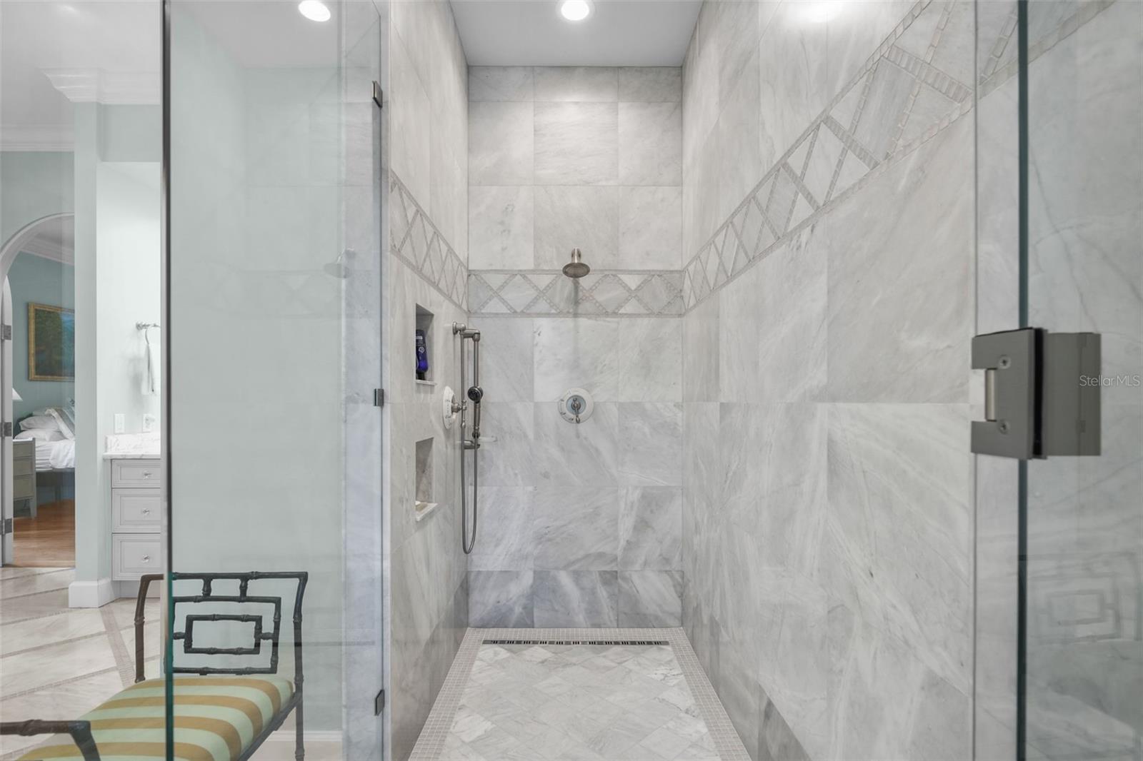 Image 29 of 80 For 16203 Villarreal De Avila