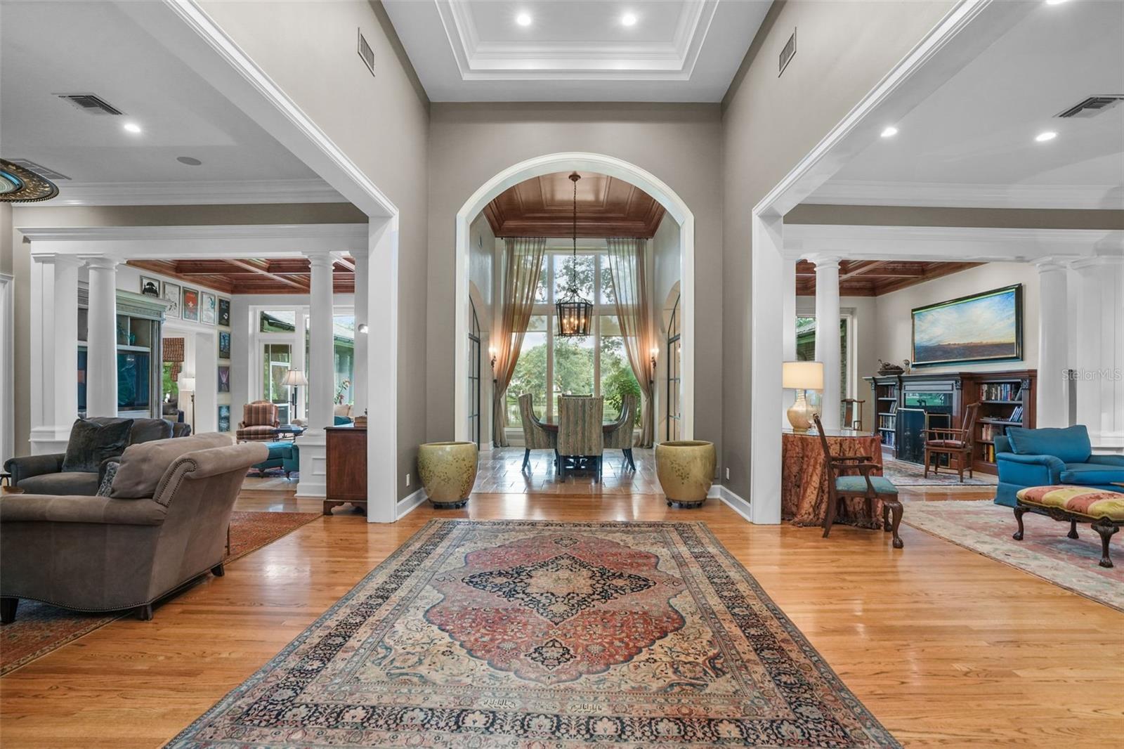 Image 3 of 80 For 16203 Villarreal De Avila