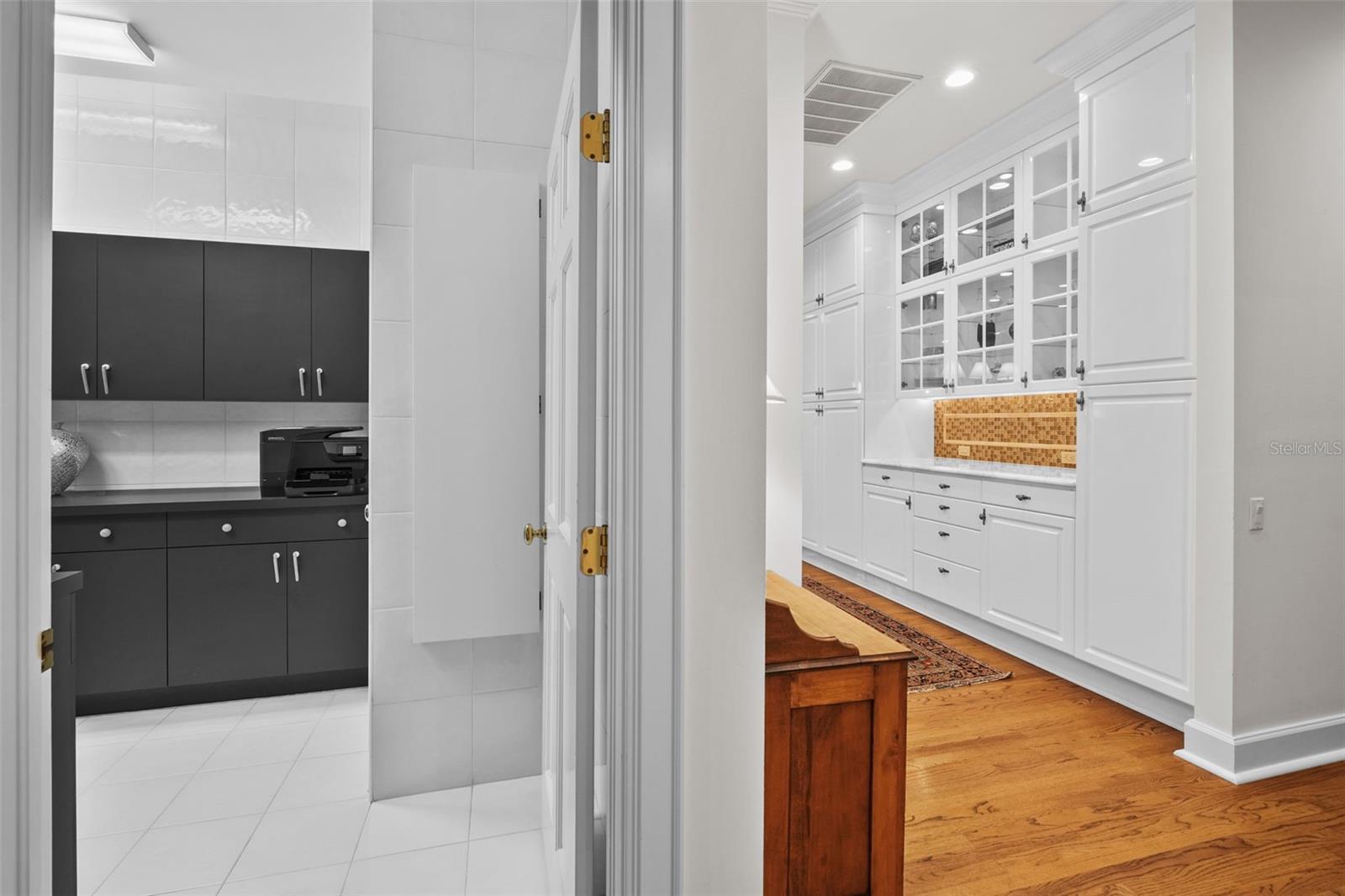 Image 41 of 80 For 16203 Villarreal De Avila