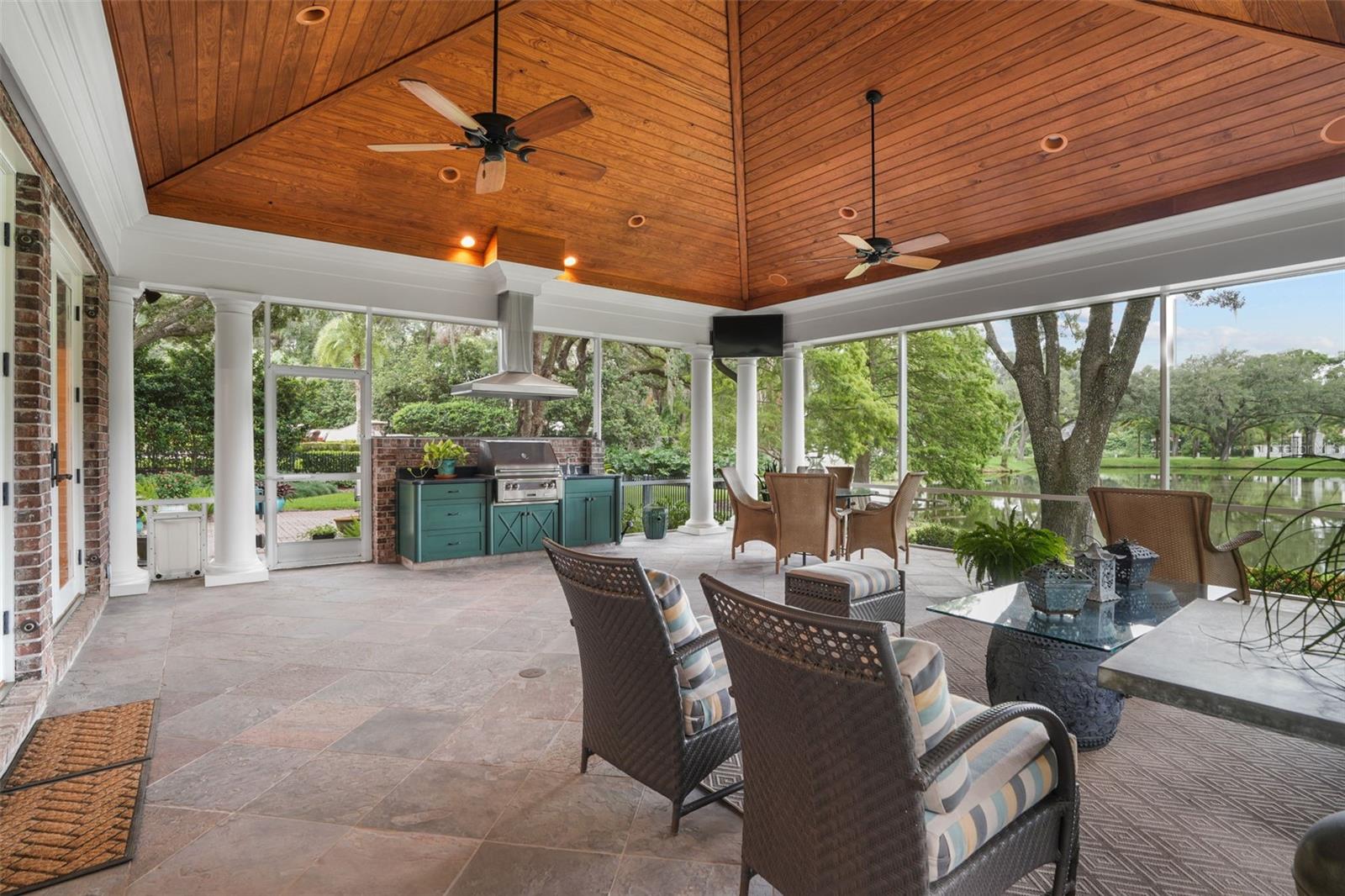 Image 60 of 80 For 16203 Villarreal De Avila