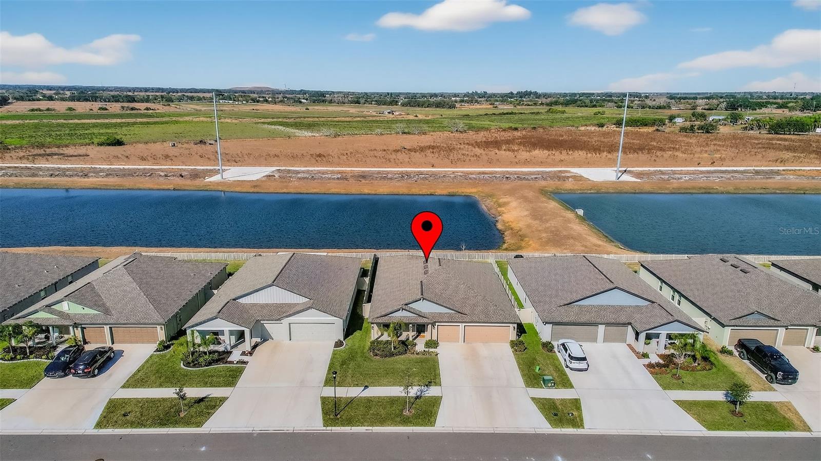 Image 20 of 51 For 15217 Zircon Red Drive