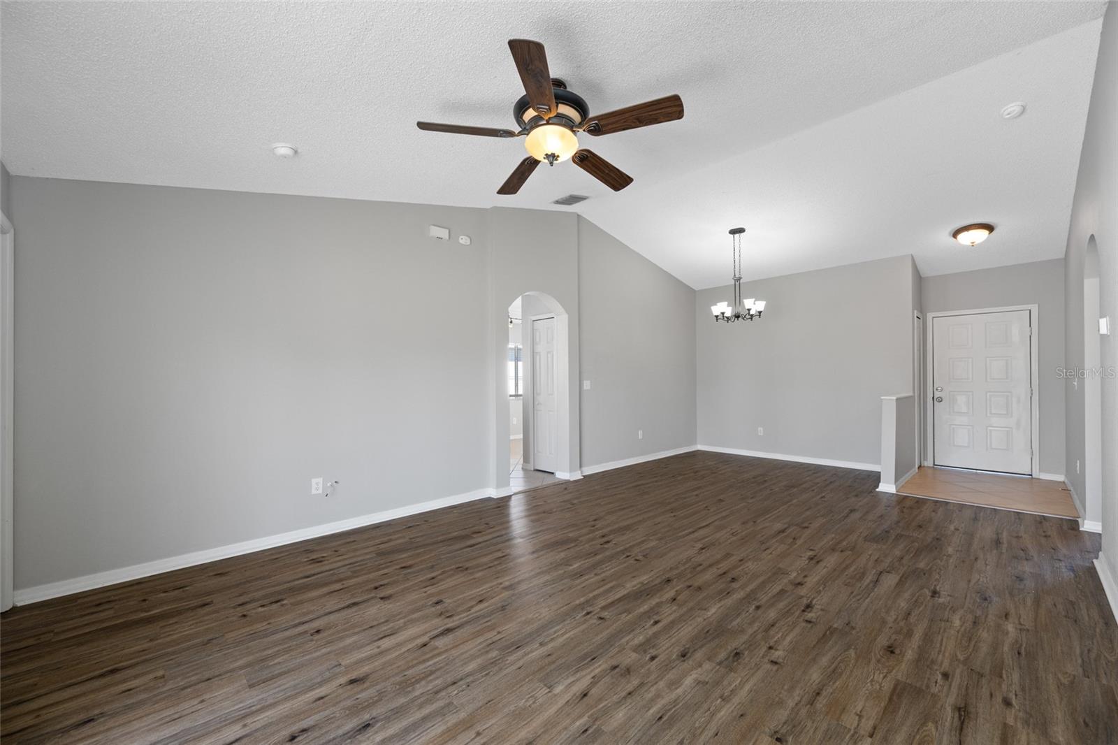 Image 4 of 31 For 11735 Brenford Crest Drive