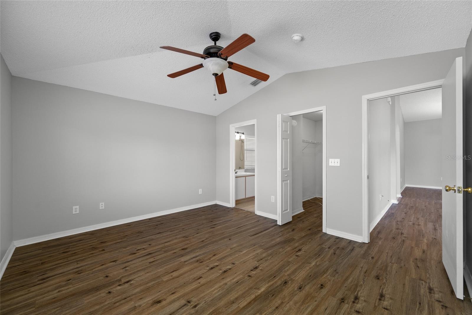 Image 5 of 31 For 11735 Brenford Crest Drive