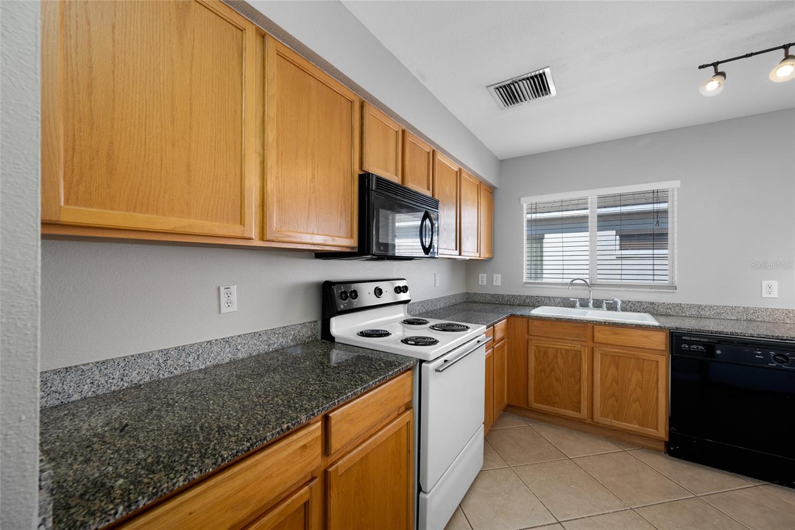 Image 9 of 31 For 11735 Brenford Crest Drive