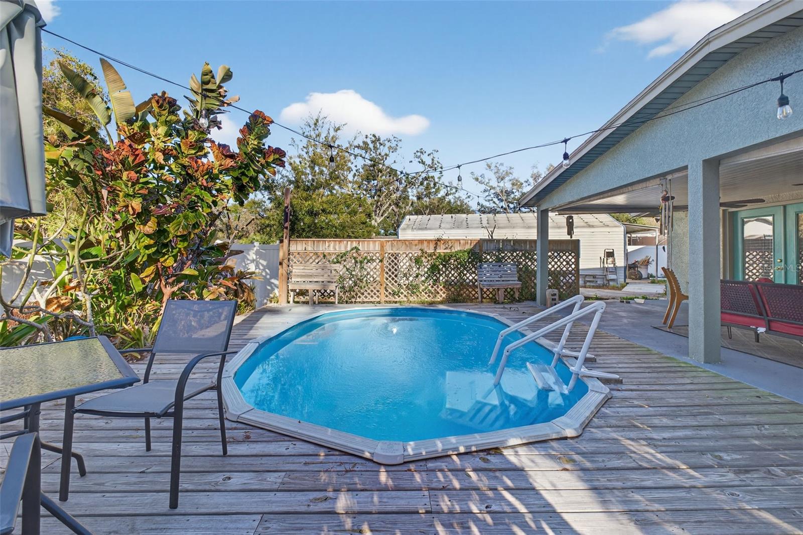 Listing photo id 54 for 6724 Amundson Street