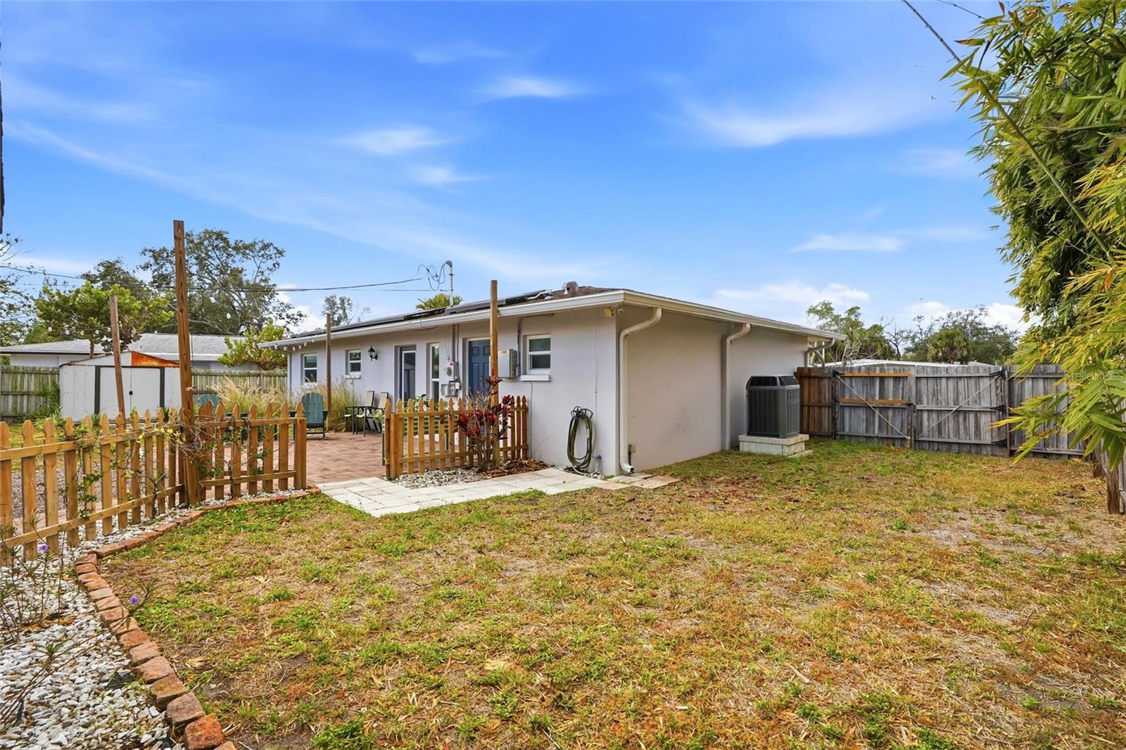 Image 26 of 40 For 5517 Pershing Street Ne