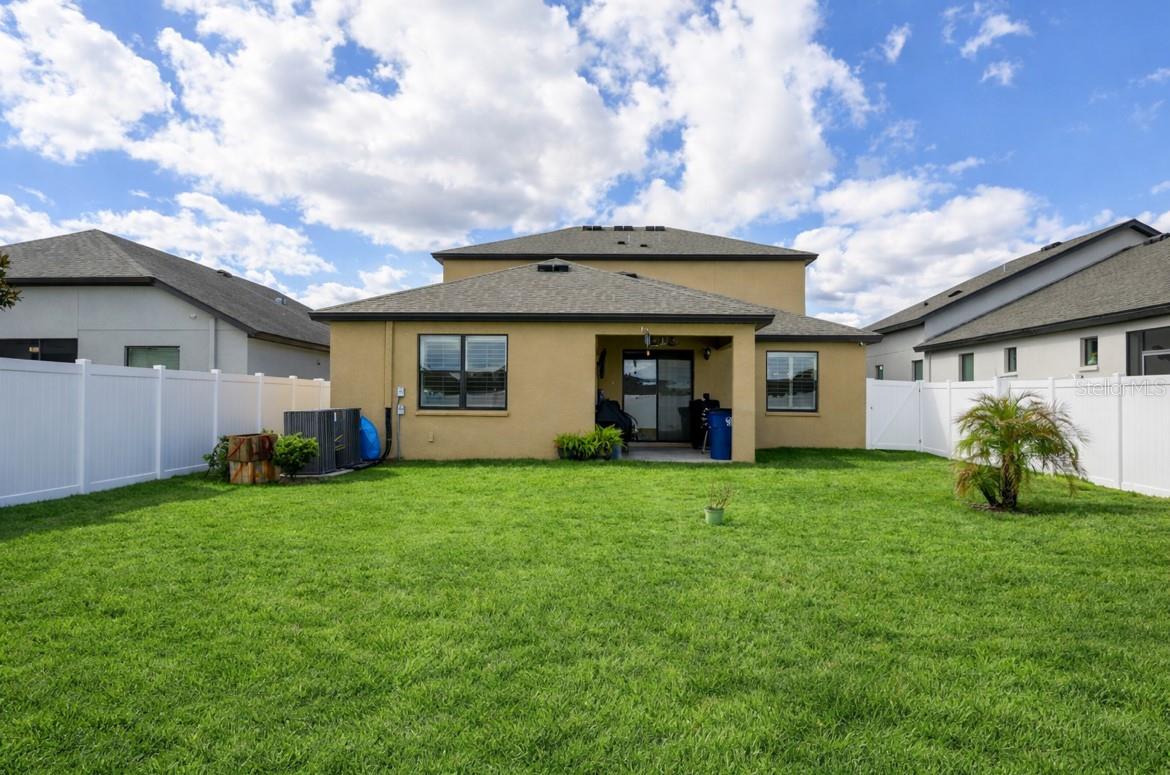 Image 27 of 29 For 1216 Old Windsor Way