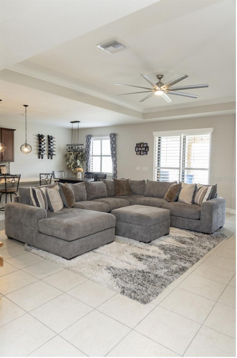 Image 6 of 29 For 1216 Old Windsor Way