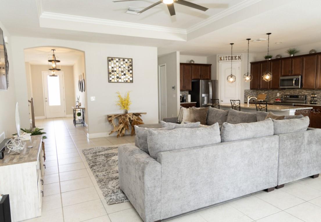 Image 7 of 29 For 1216 Old Windsor Way