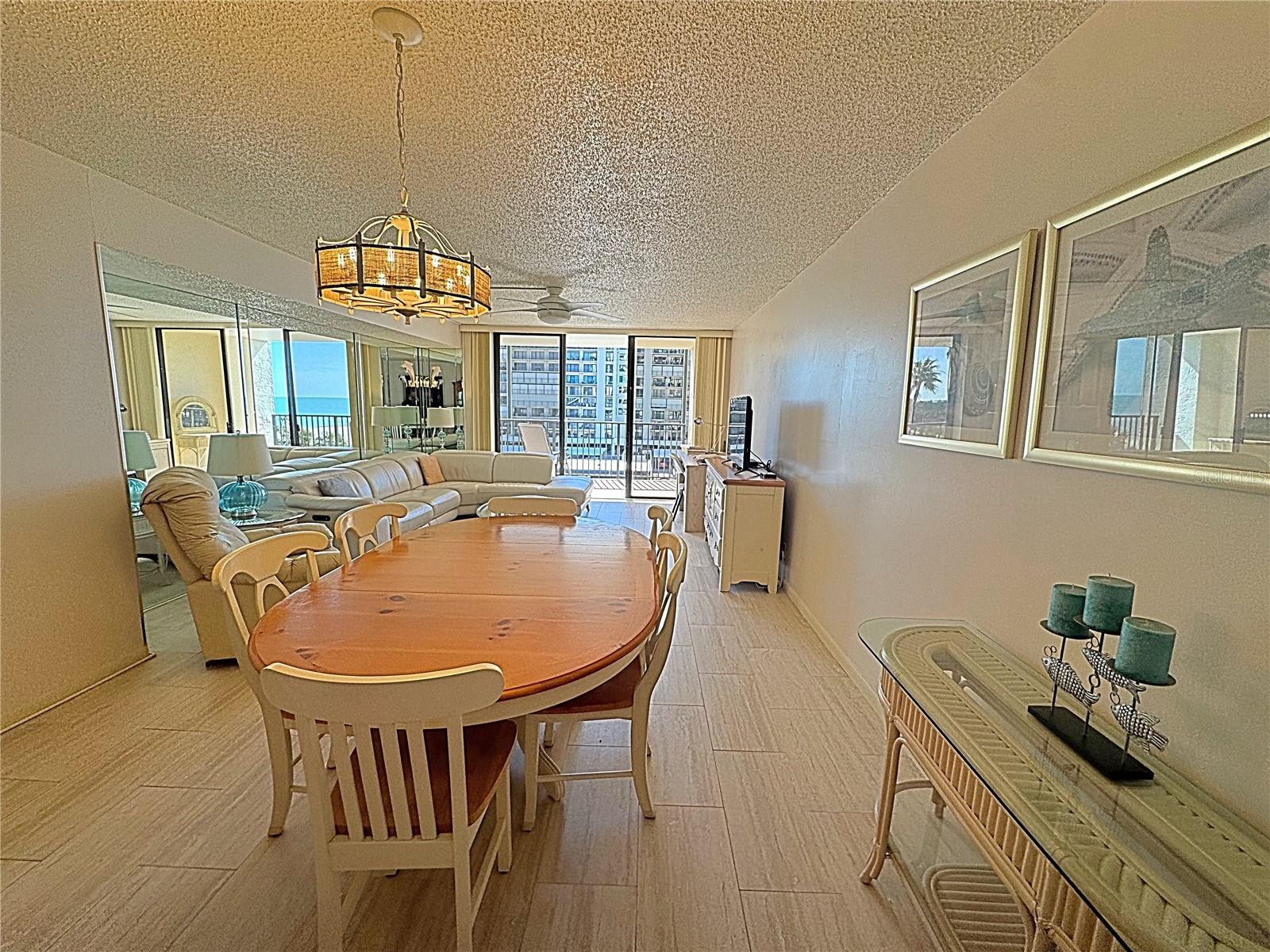 Image 13 of 48 For 1460 Gulf Boulevard 411