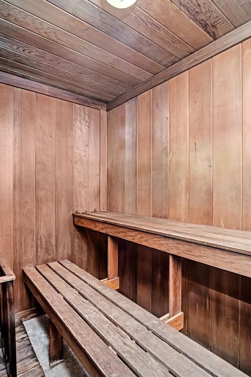 Image 50 of 63 For 656 Windrush Bay Drive 656