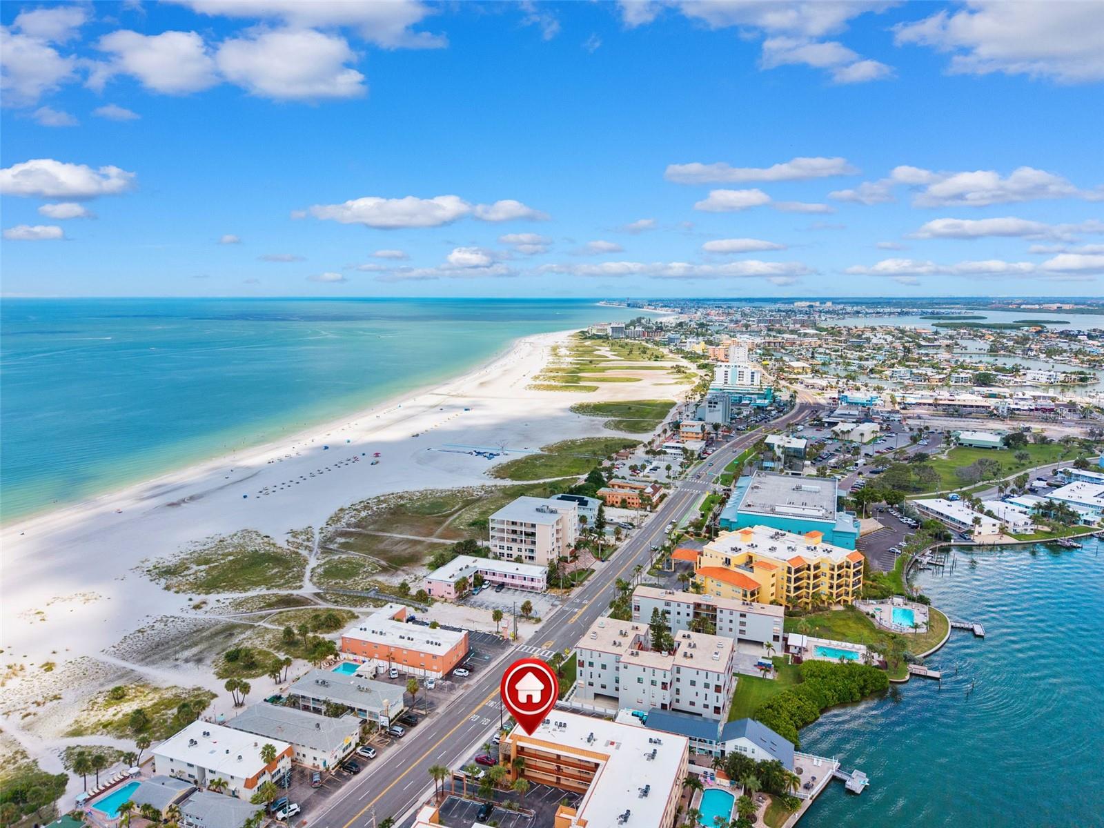 Image 49 of 56 For 10265 Gulf Boulevard A301