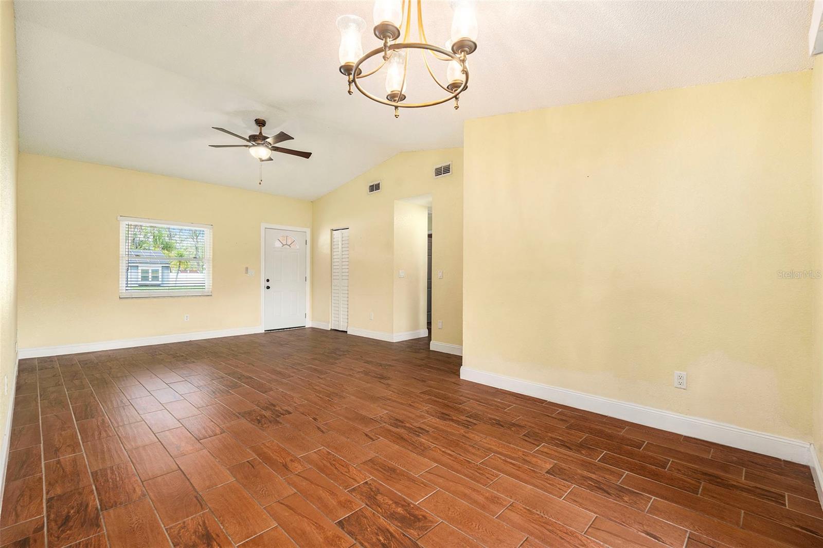 Image 3 of 15 For 5706 Carrollwood Meadows Drive