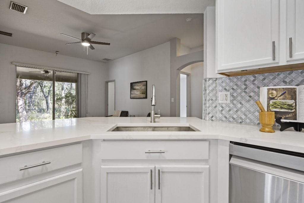 Image 12 of 34 For 10934 May Apple Court