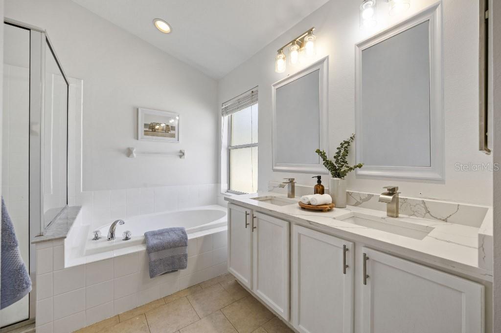 Image 22 of 34 For 10934 May Apple Court