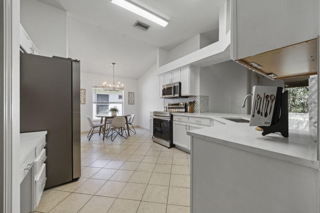 Image 8 of 34 For 10934 May Apple Court