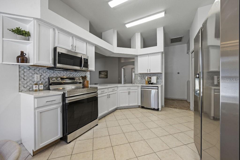 Image 9 of 34 For 10934 May Apple Court