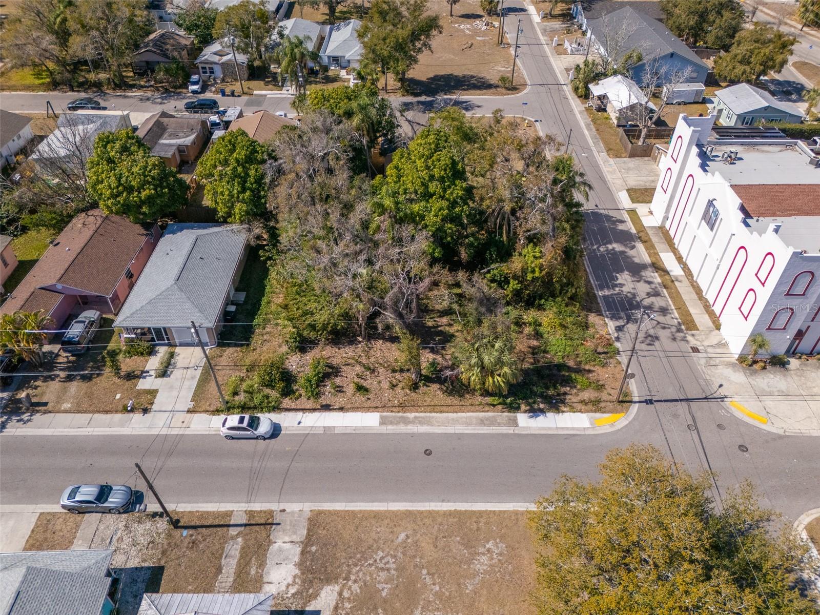 Image 11 of 29 For 1408 Pennsylvania Avenue