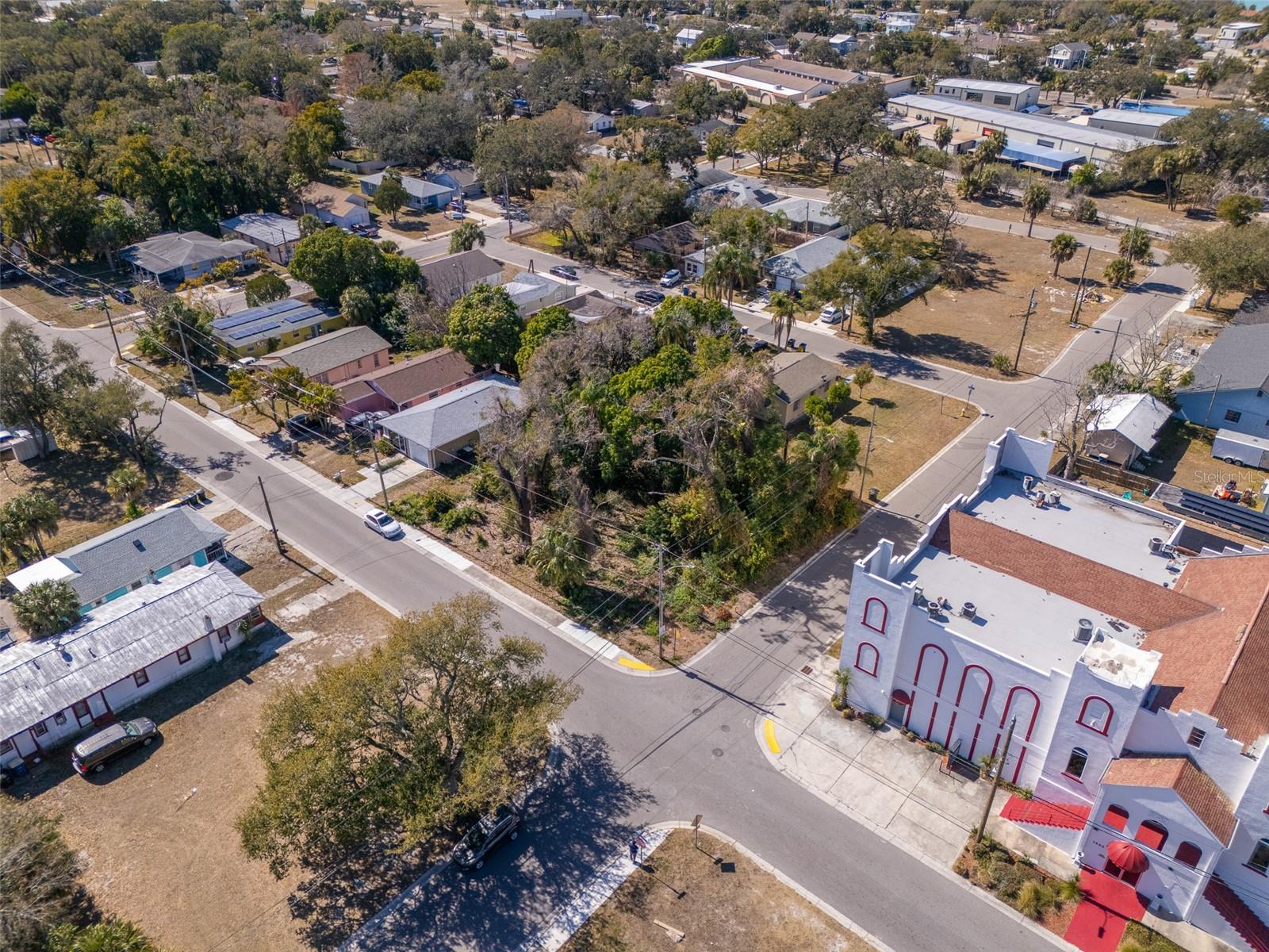 Image 2 of 29 For 1408 Pennsylvania Avenue