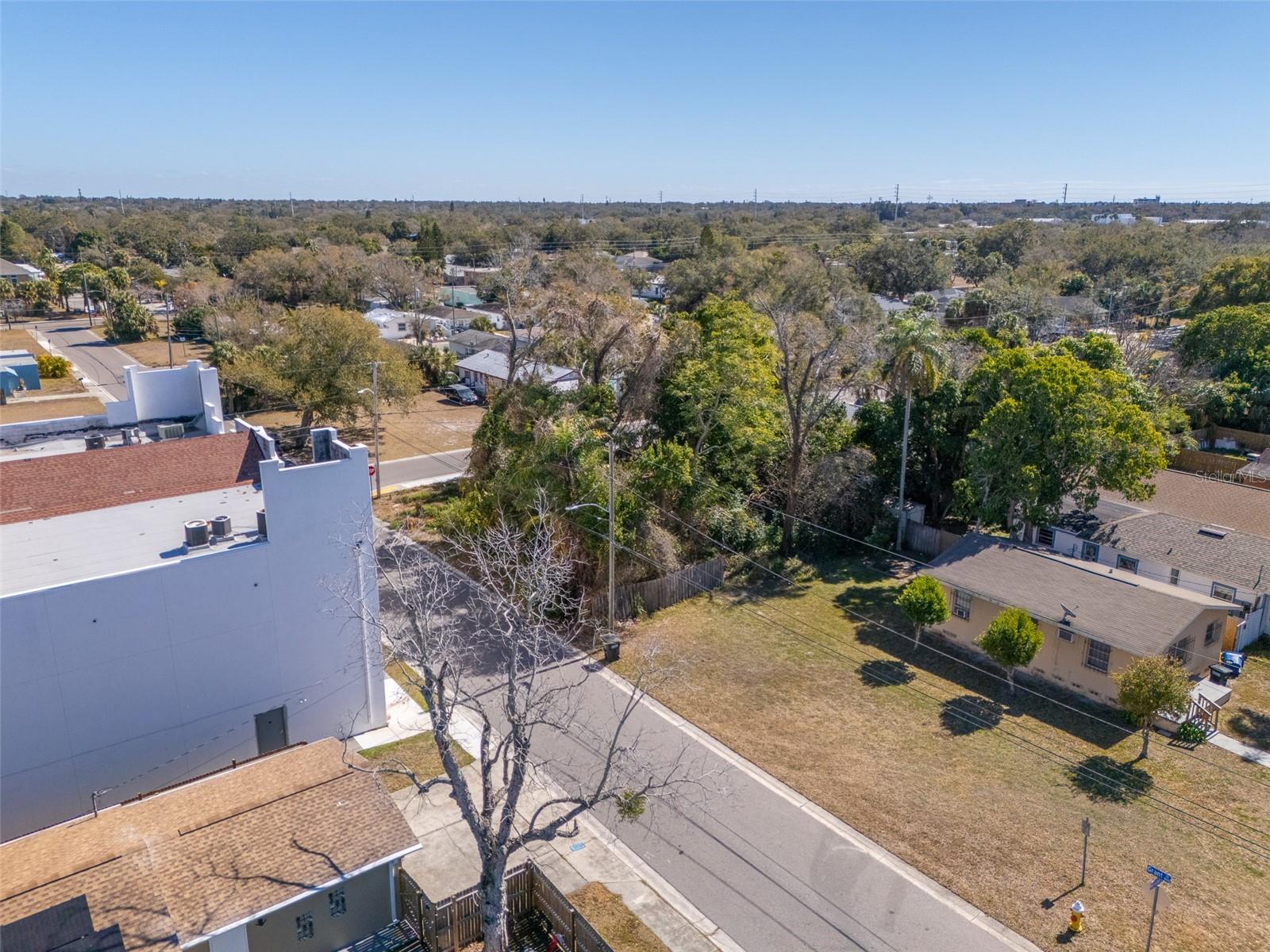 Image 20 of 29 For 1408 Pennsylvania Avenue