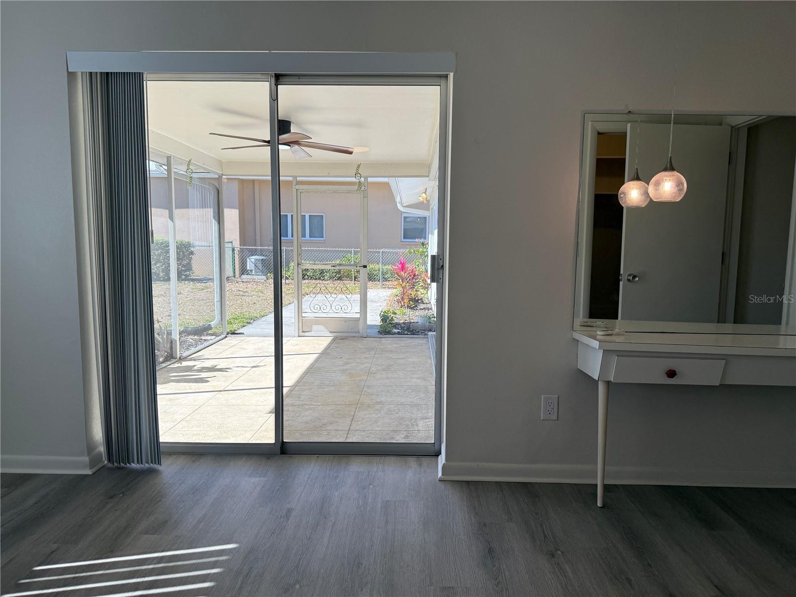 Image 17 of 44 For 2077 Envoy Court