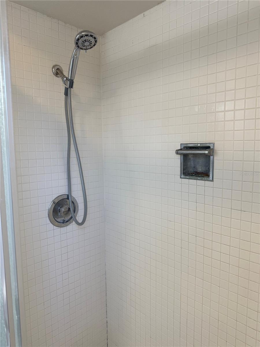 Image 22 of 44 For 2077 Envoy Court