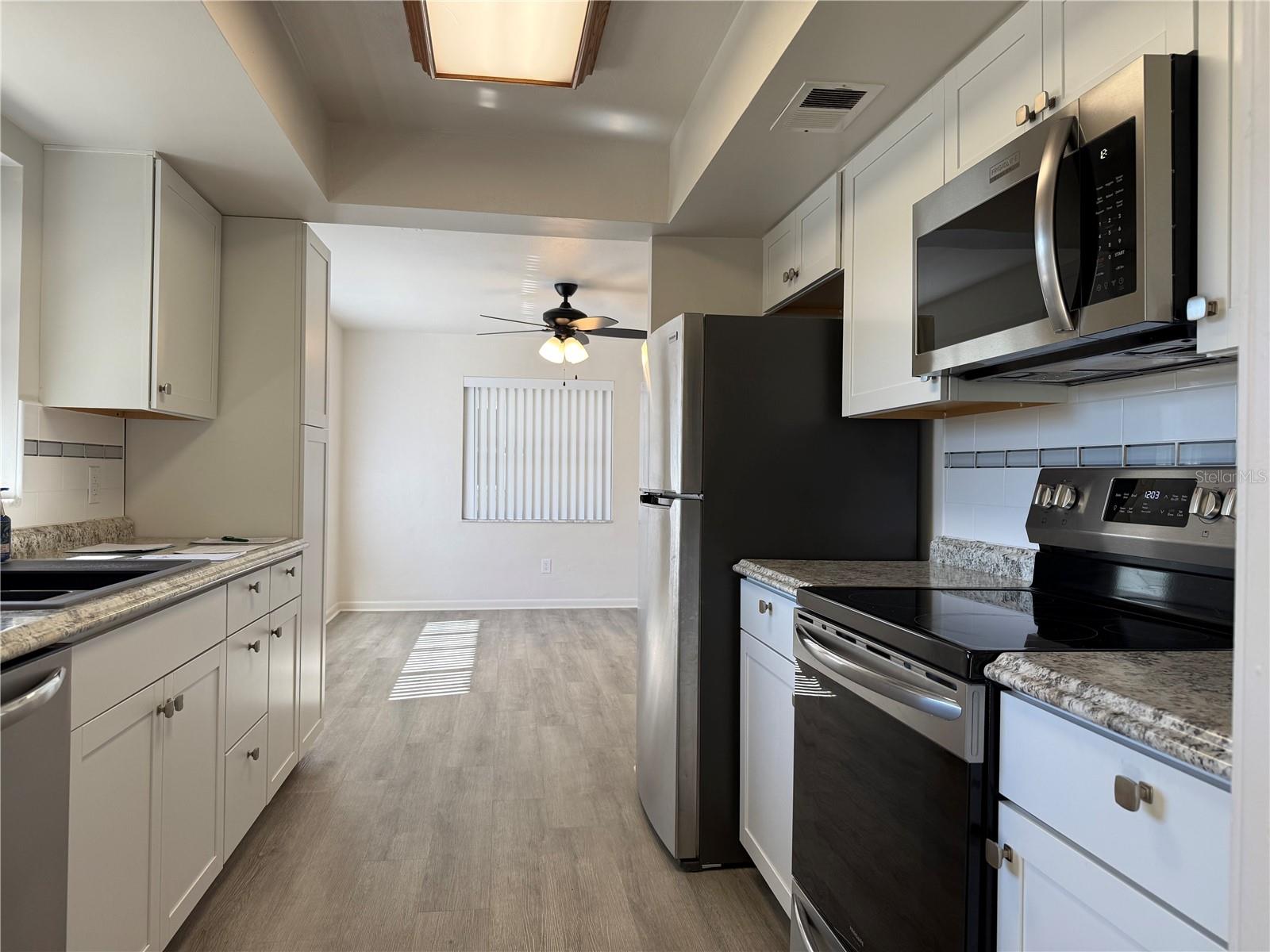 Image 30 of 44 For 2077 Envoy Court