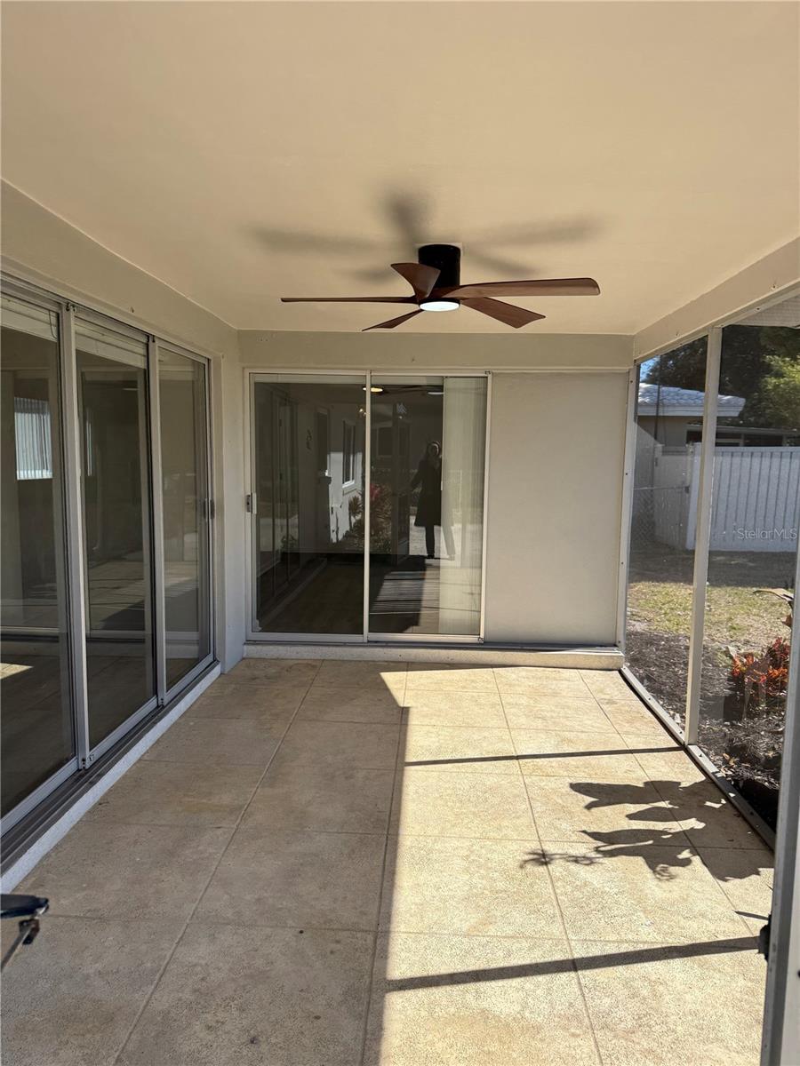 Image 39 of 44 For 2077 Envoy Court