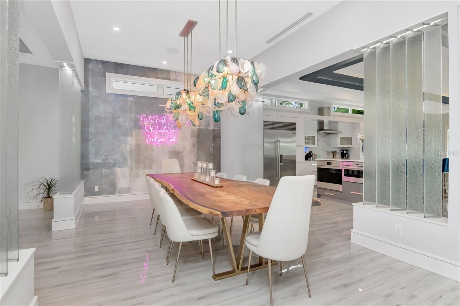 Image 10 of 42 For 4936 San Rafael Street