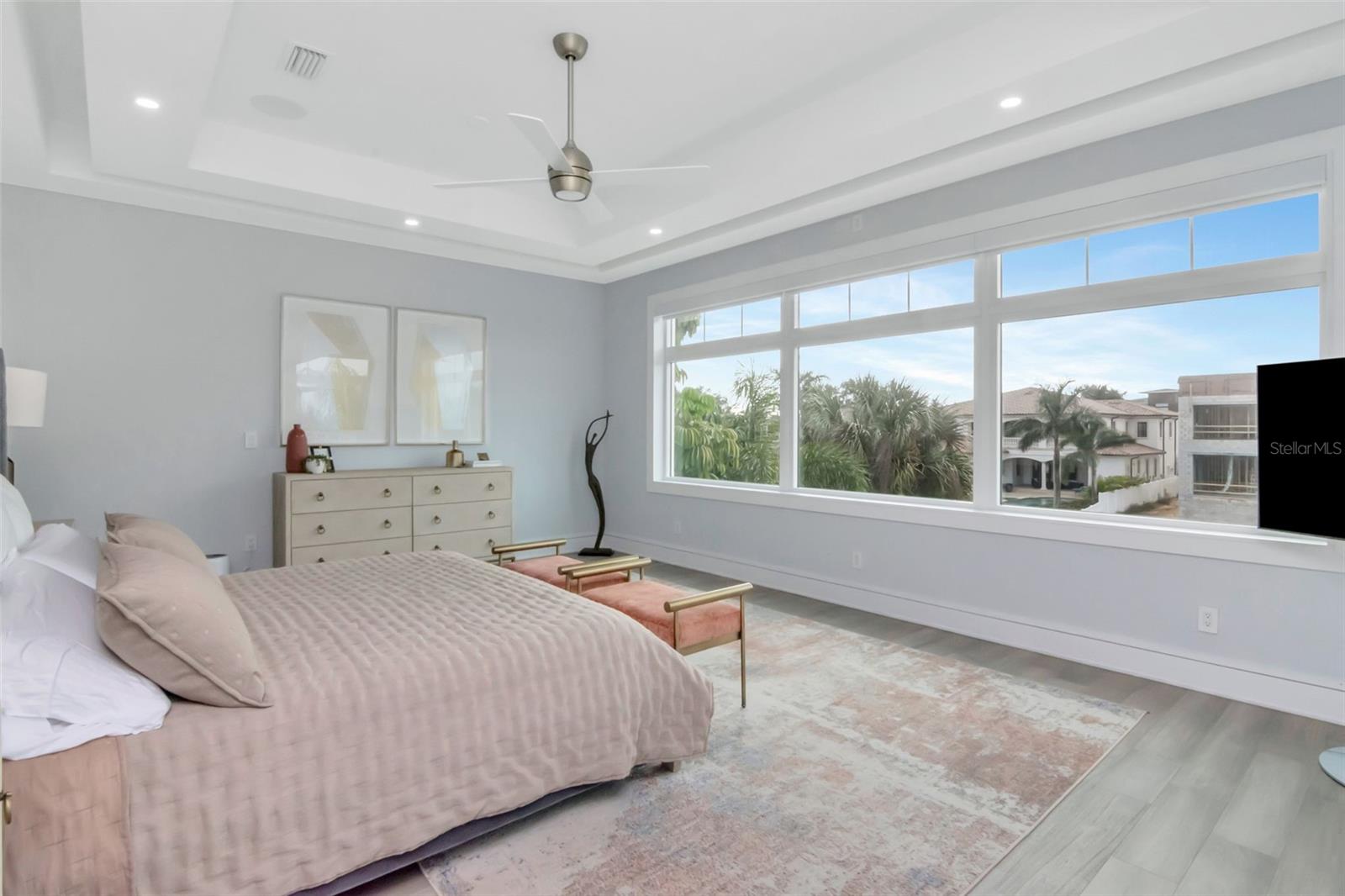 Image 20 of 42 For 4936 San Rafael Street