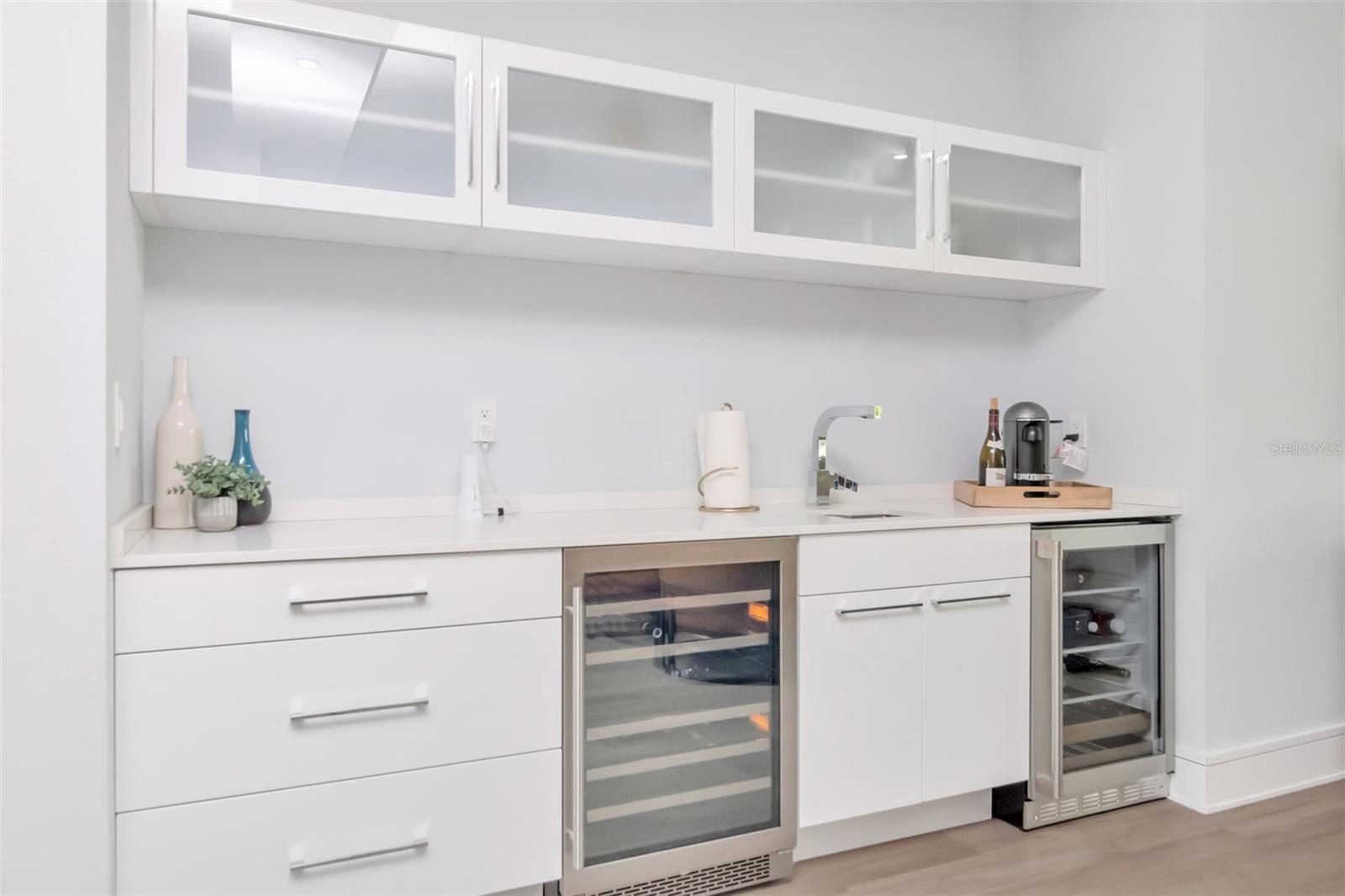 Image 28 of 42 For 4936 San Rafael Street