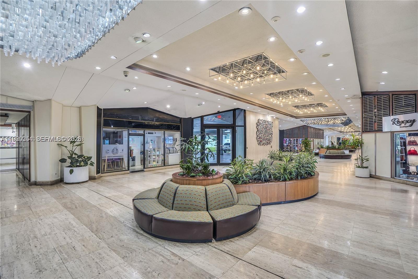 Image 4 of 36 For 999 Brickell Bay Drive 1202