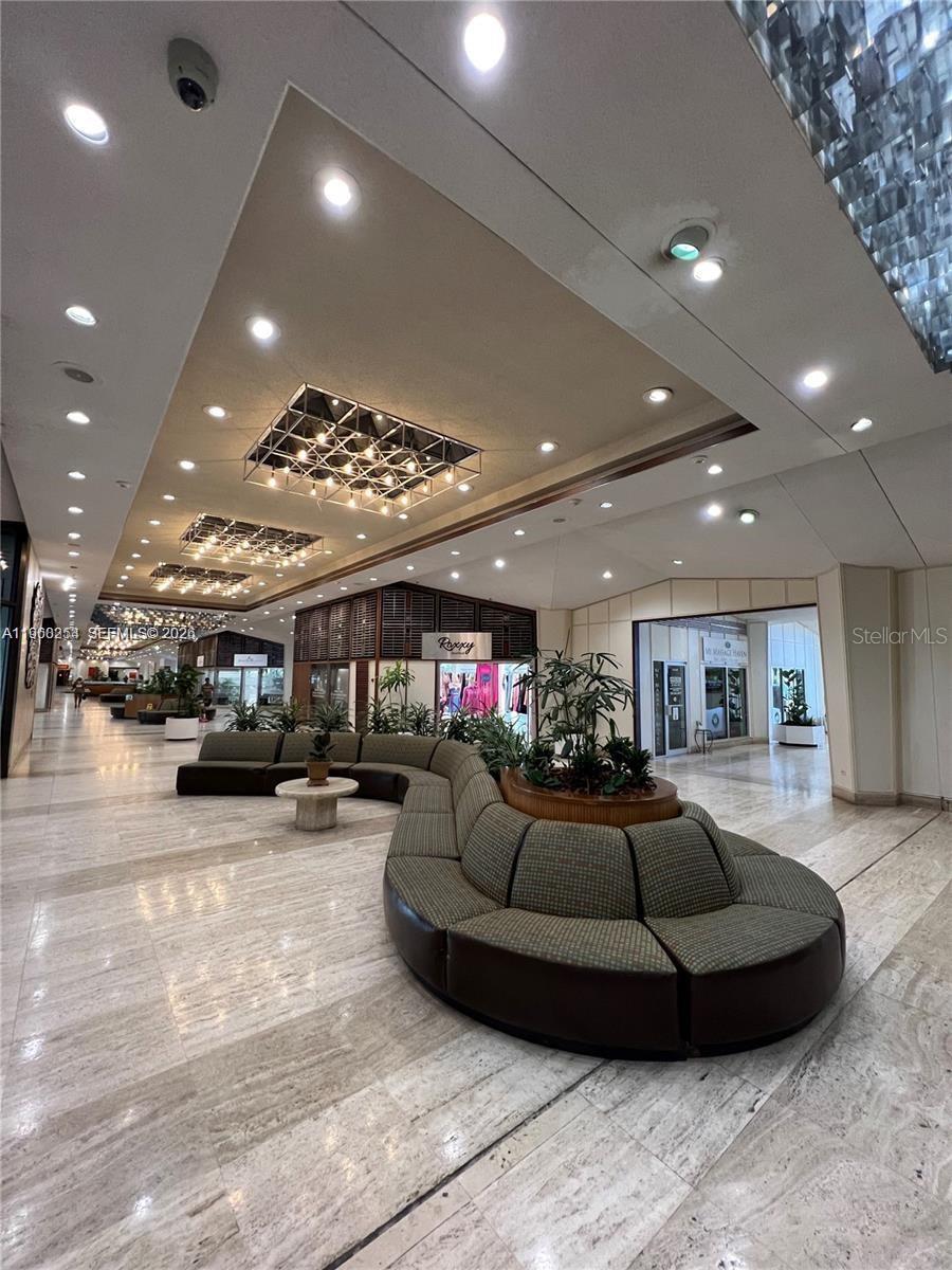 Image 7 of 36 For 999 Brickell Bay Drive 1202