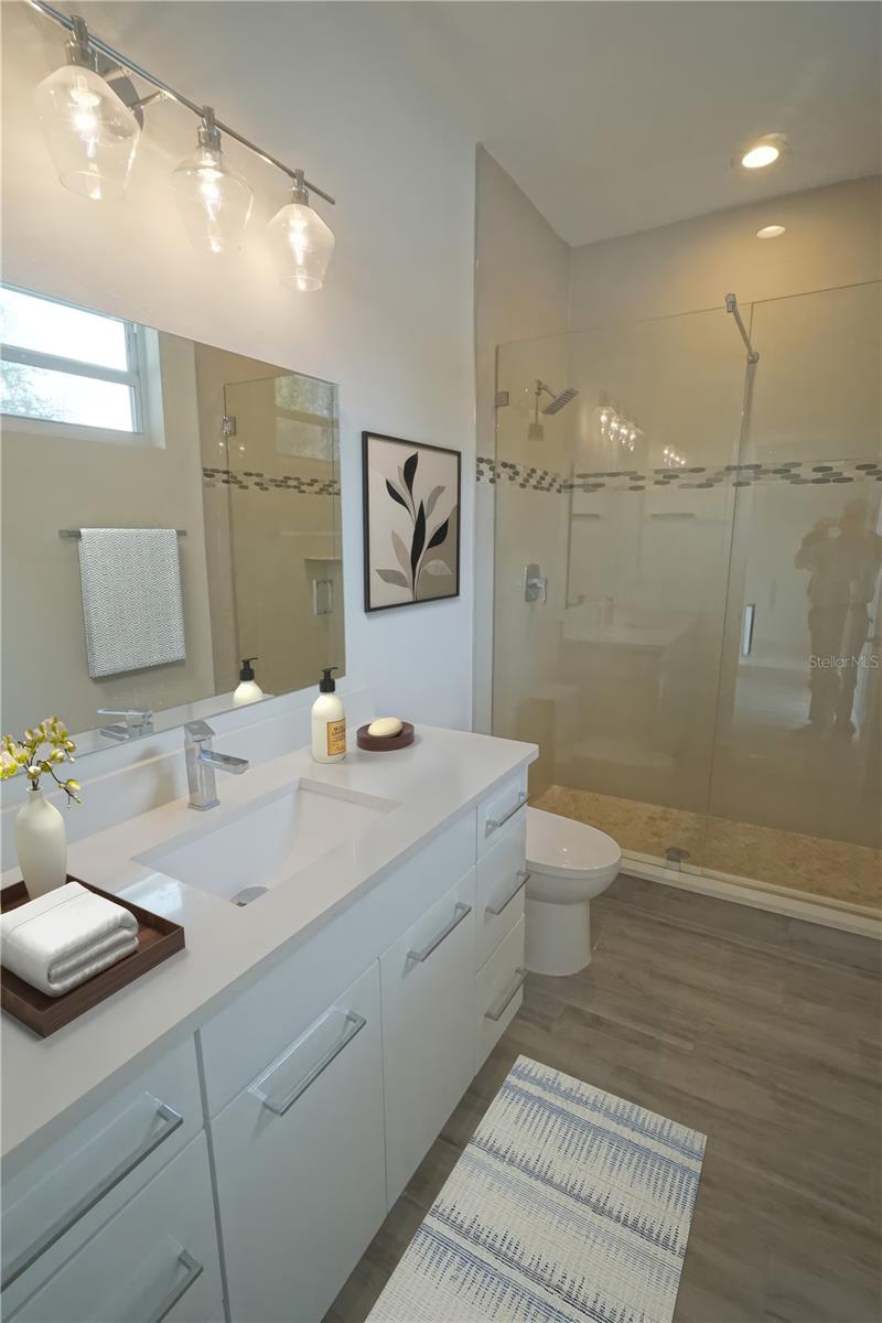 Image 15 of 16 For 4102 Thatcher Avenue A