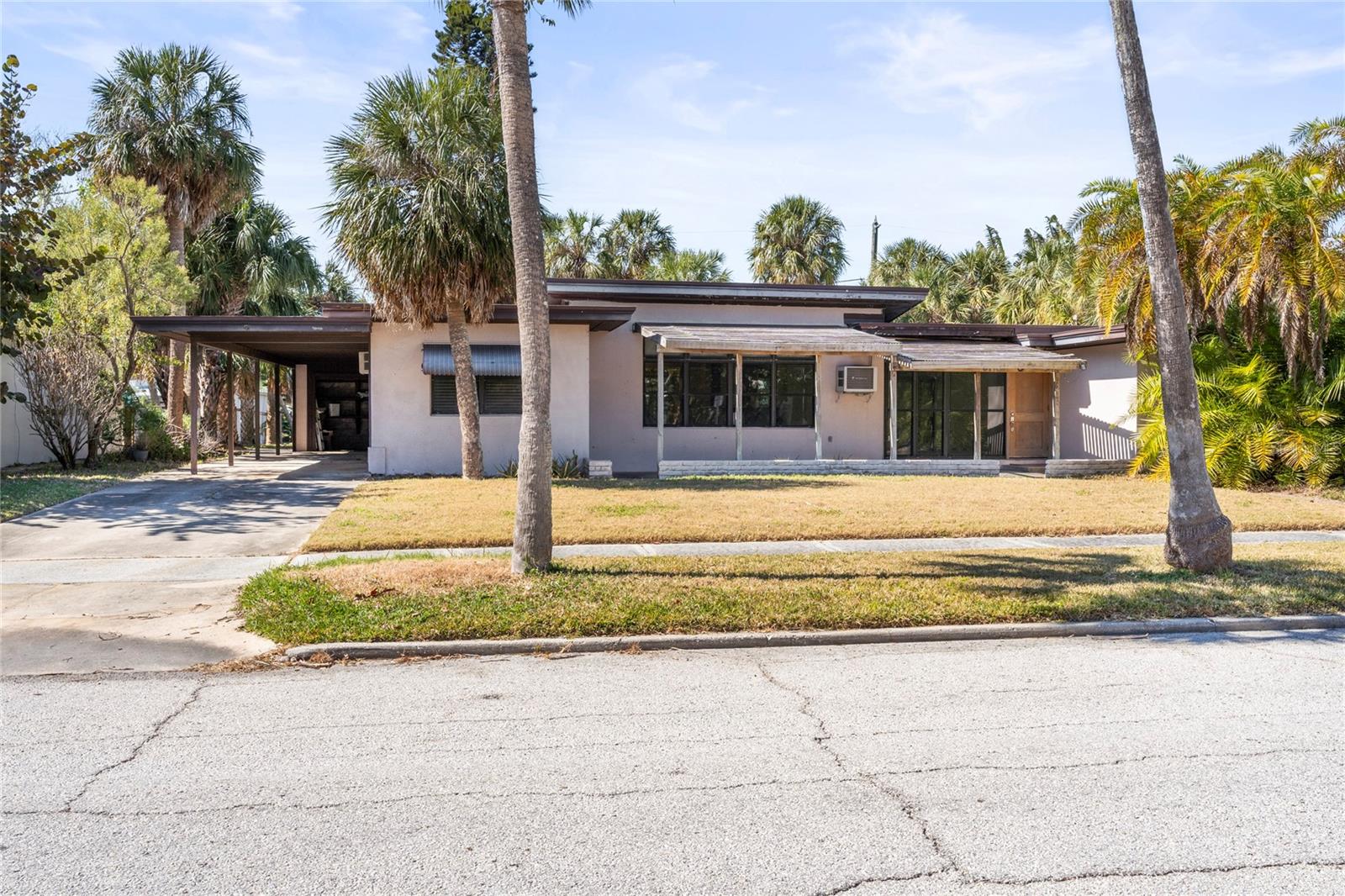 Image 10 of 73 For 3110 De Bazan Avenue