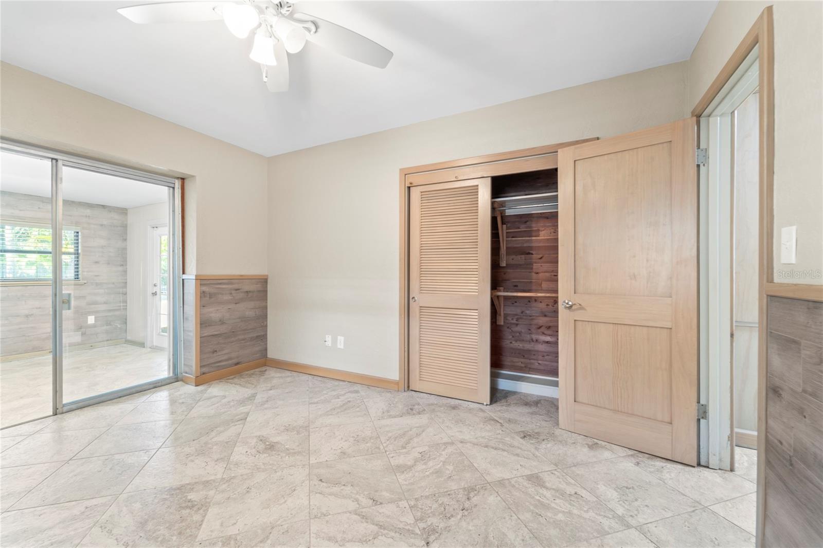 Image 38 of 73 For 3110 De Bazan Avenue