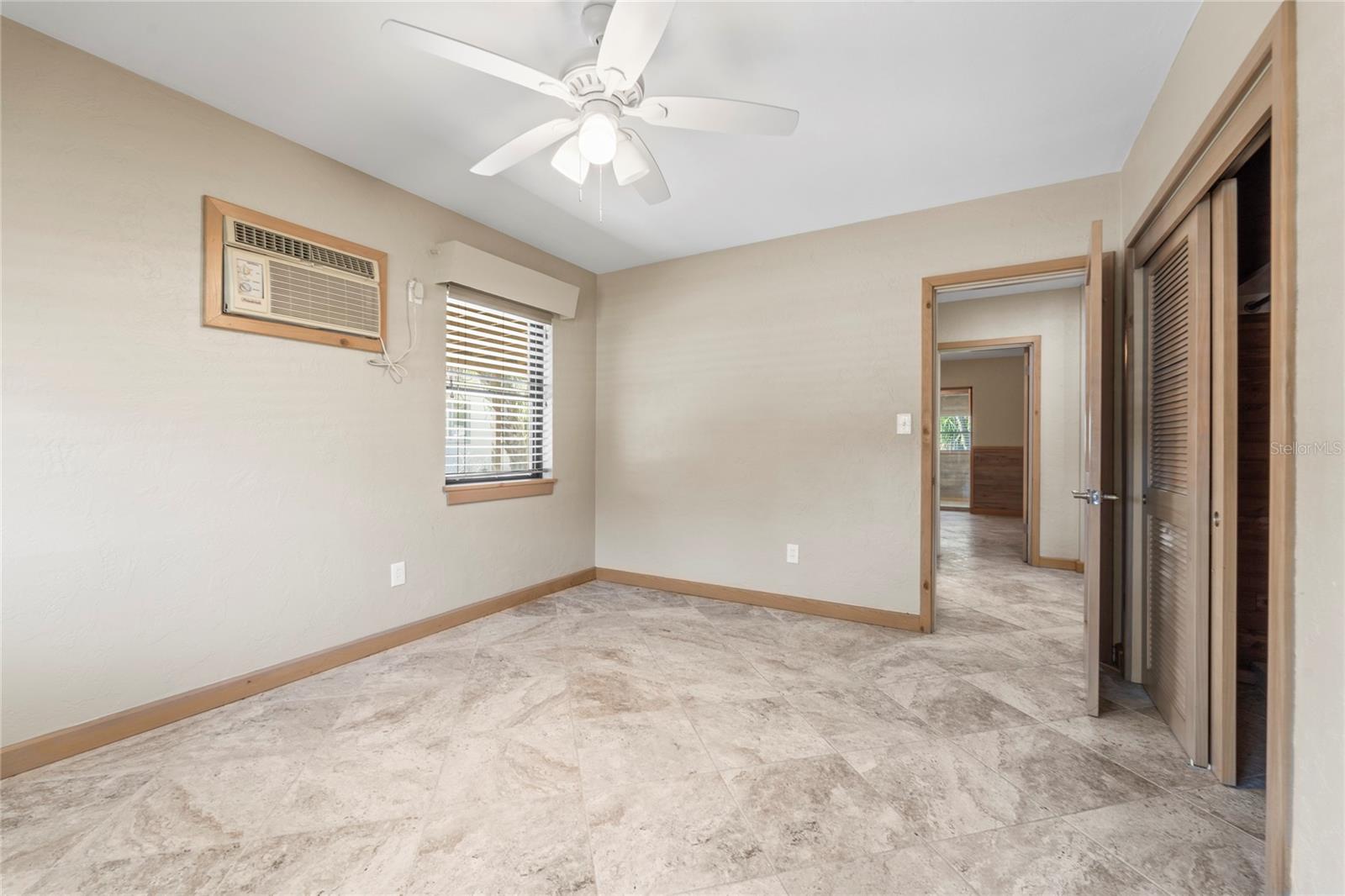 Image 41 of 73 For 3110 De Bazan Avenue