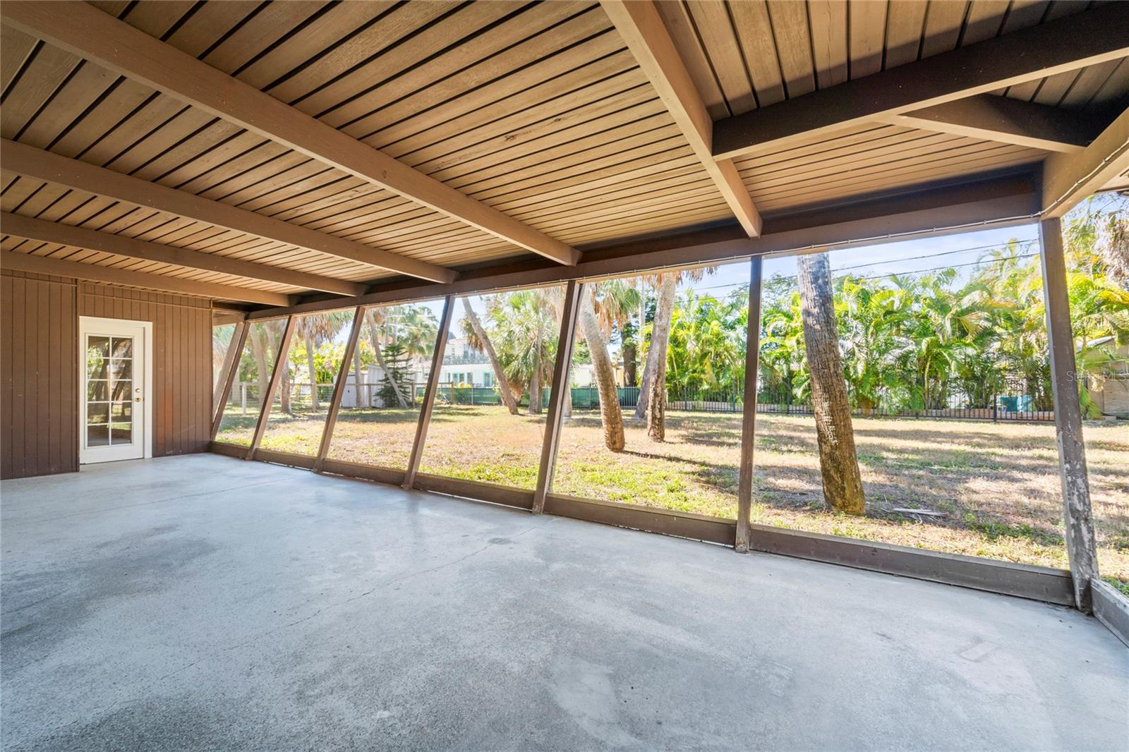 Image 65 of 73 For 3110 De Bazan Avenue