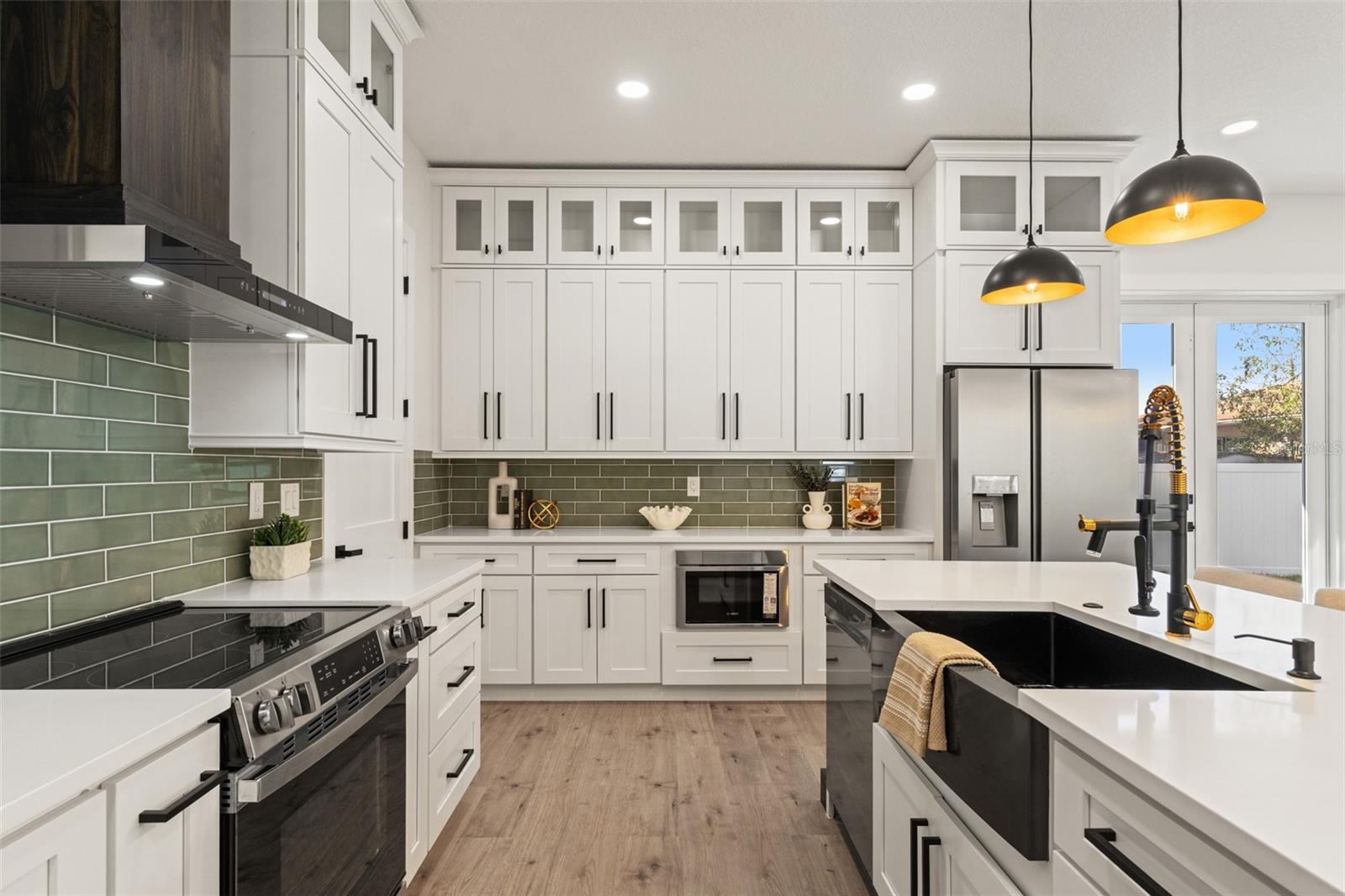 Image 12 of 63 For 4308 10th Street