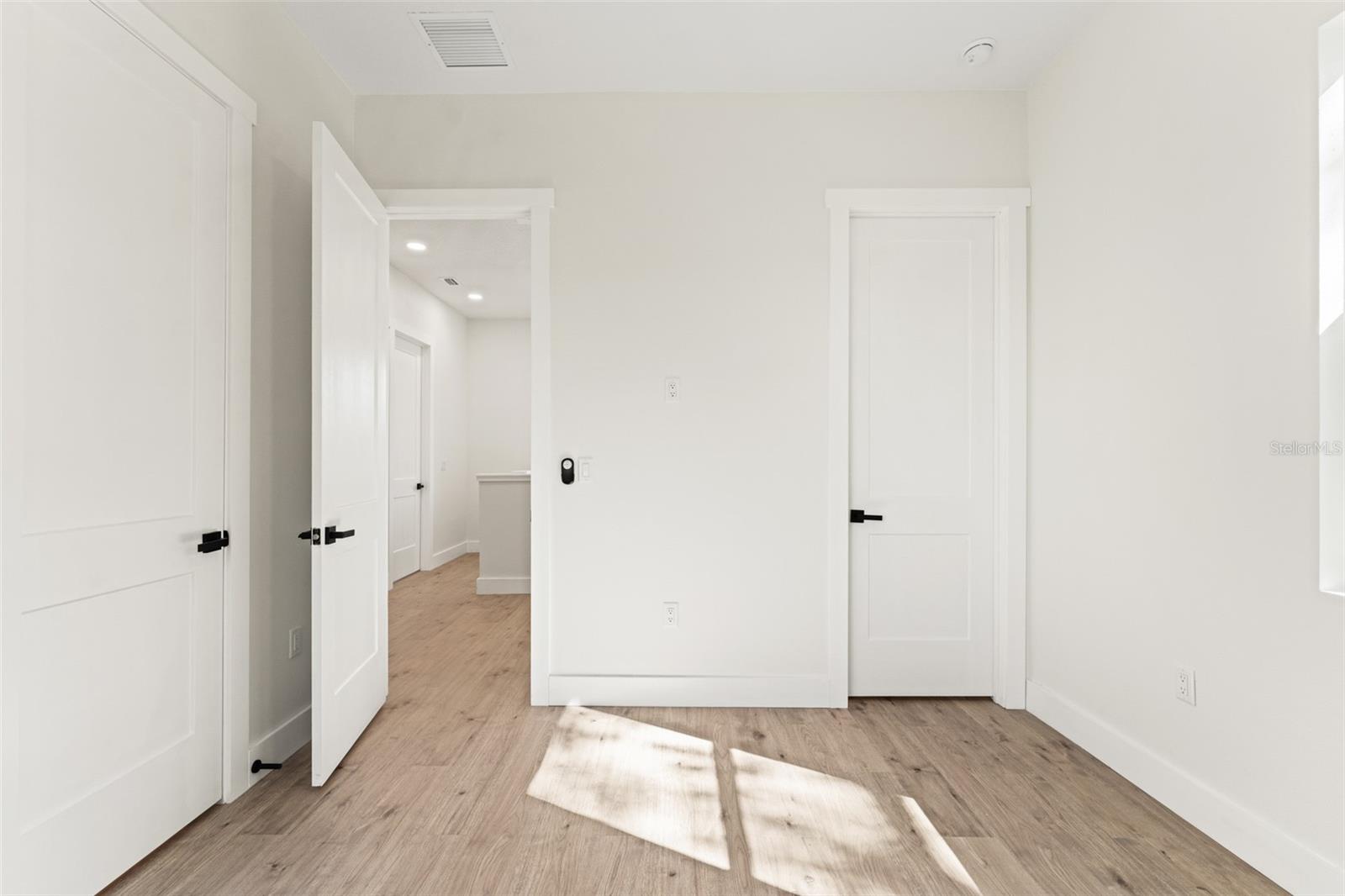 Image 35 of 63 For 4308 10th Street