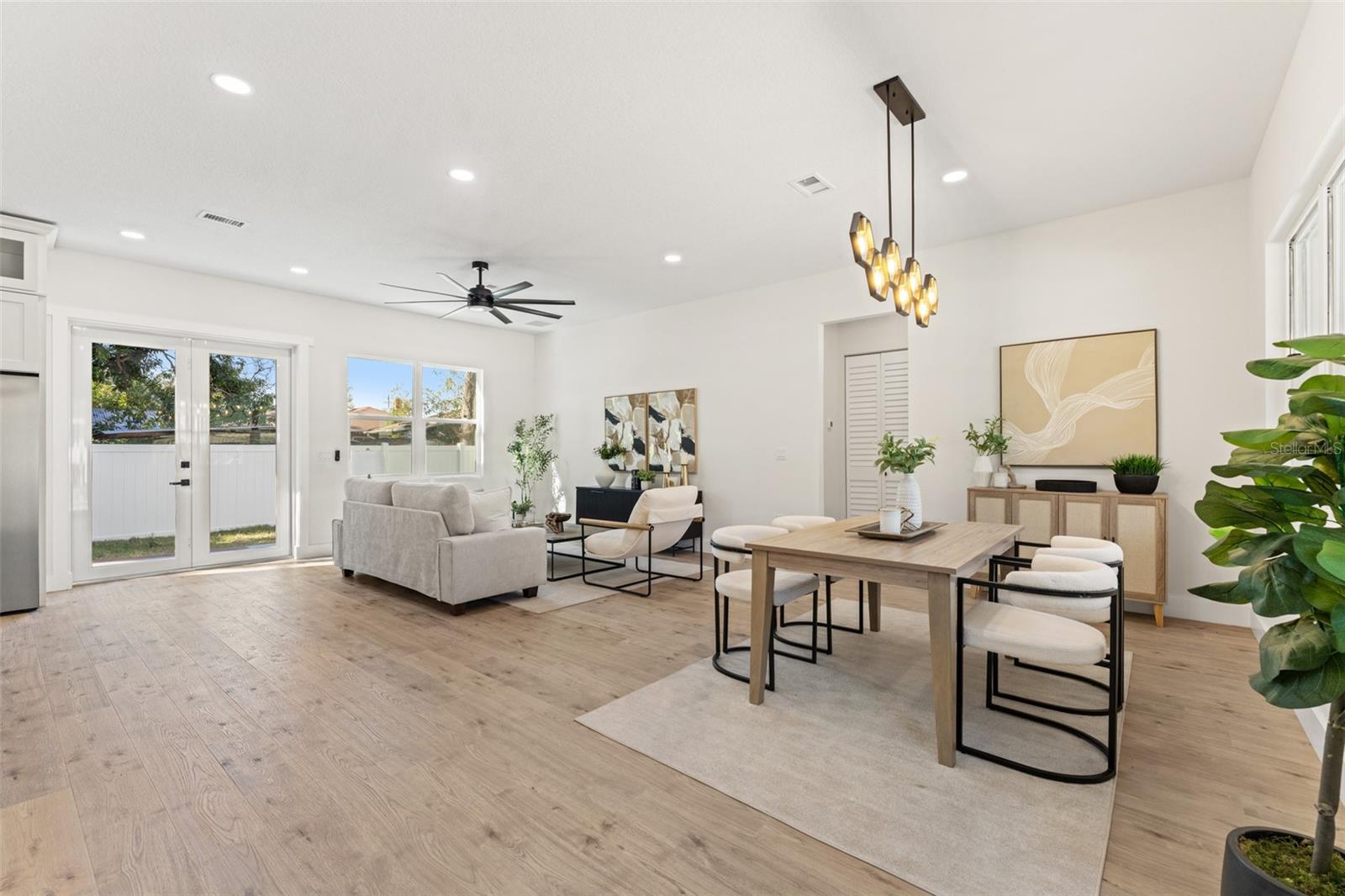 Image 4 of 63 For 4308 10th Street