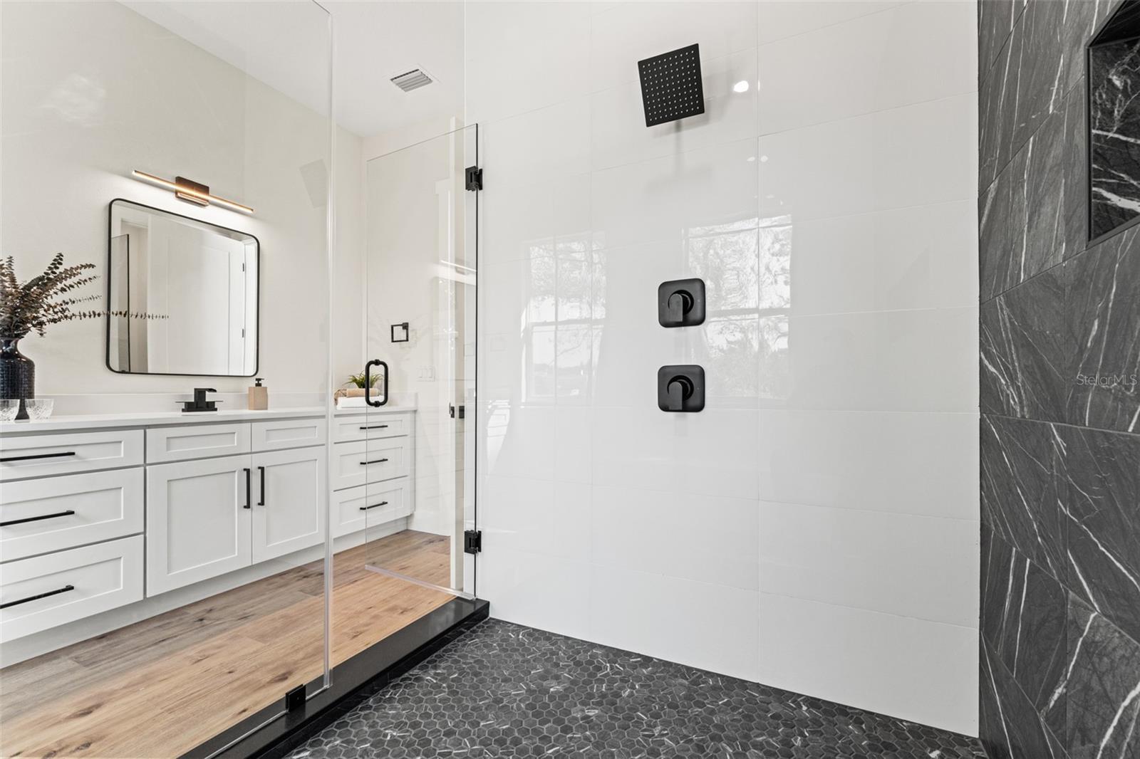 Image 49 of 63 For 4308 10th Street